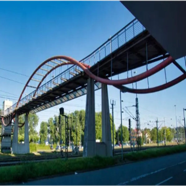 Мост из сборных окрашенных стальных конструкций Q355 с арочным переходом для пешеходов插图